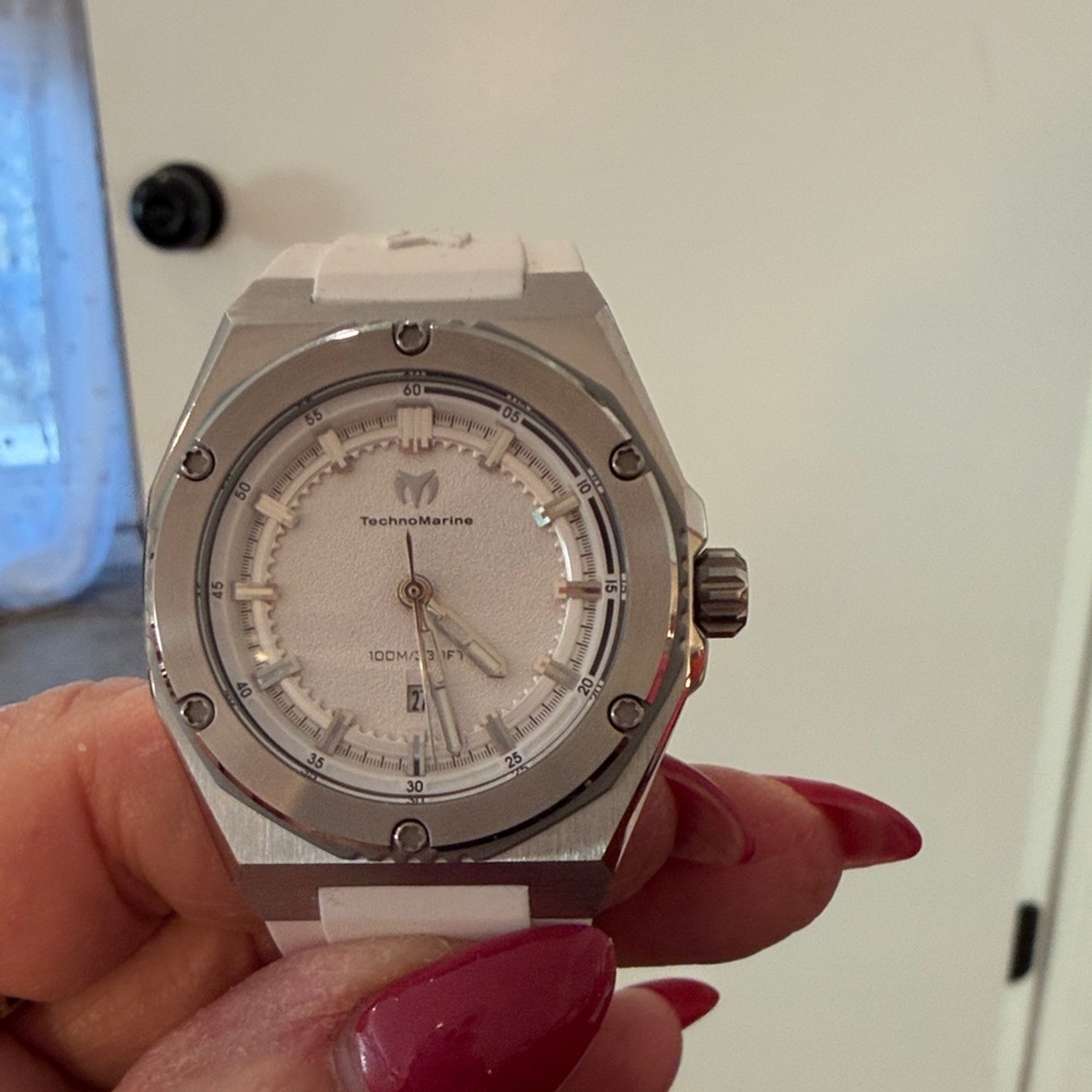 TechnoMarine Invicta White Silver Watch